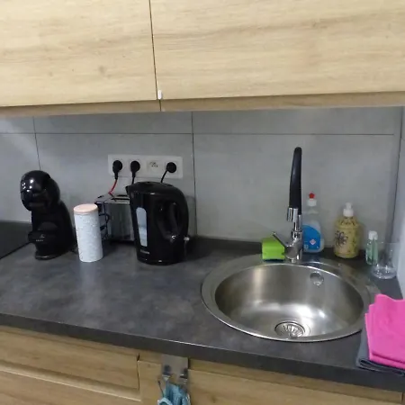 Superbe Au 1er Etage, Proche De La Gare Du Midi Apartment Brussels